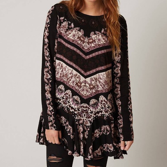Free People Tops - Free People Smooth Talker Printed Tunic in Black